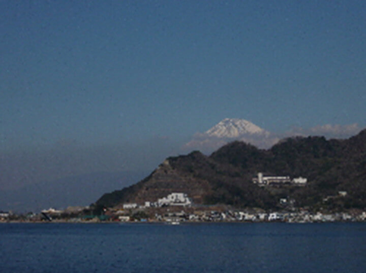 富士山 秋-民宿 ニュー白坂から臨む